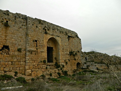 Southern face of the Hunin Fortress
