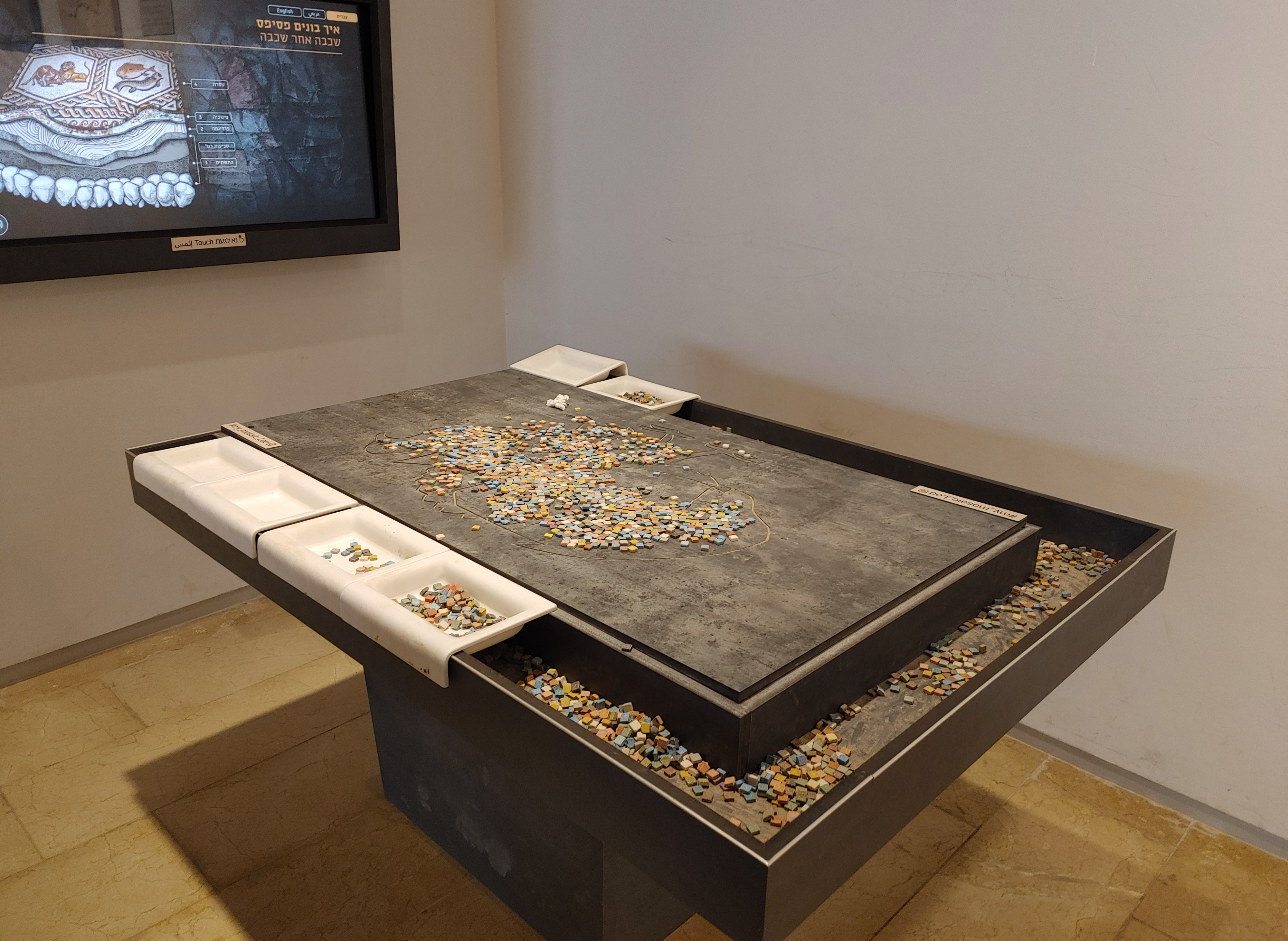 DIY mosaic tables
